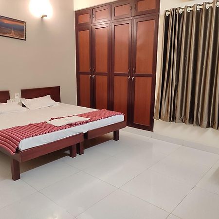 Appartamento Orkuz Residency Kochi Esterno foto