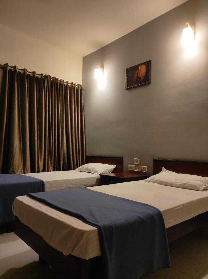 Appartamento Orkuz Residency Kochi Esterno foto